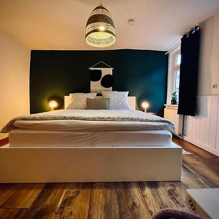 # One Apartment'S / Parkplatz / Schlossplatz كوبورغ المظهر الخارجي الصورة