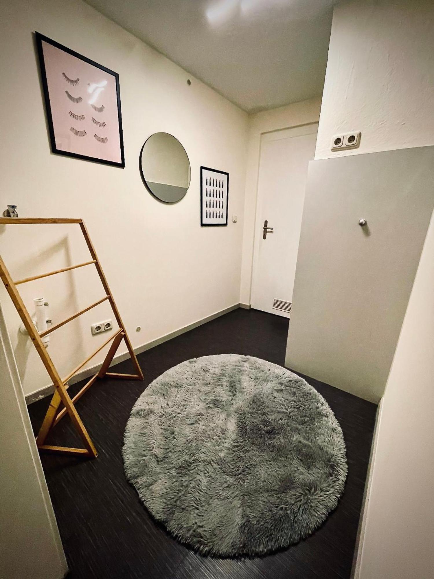 # One Apartment'S / Parkplatz / Schlossplatz كوبورغ المظهر الخارجي الصورة